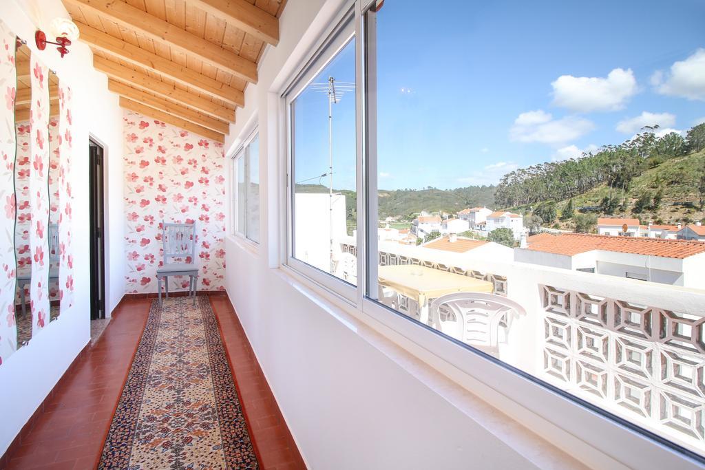 Casa Morais Bed & Breakfast Odeceixe Exterior photo